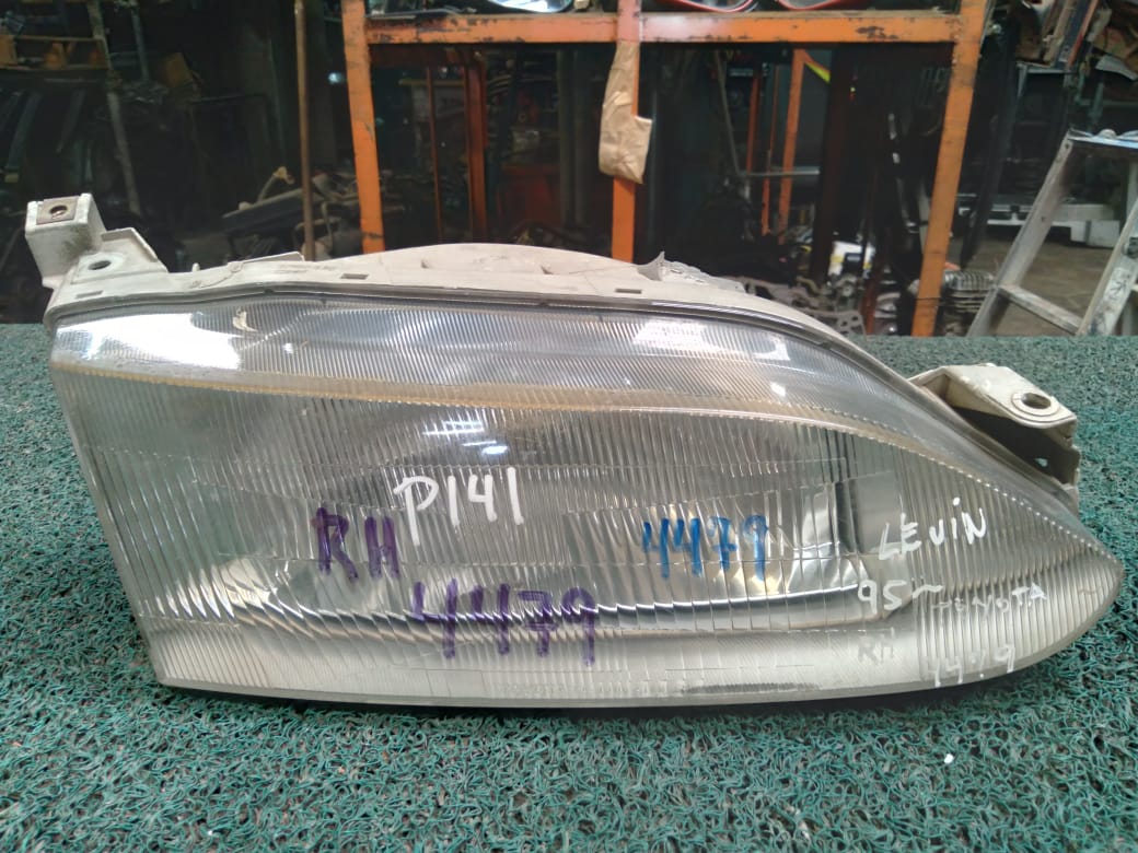 Farol Levin 1994 RH
