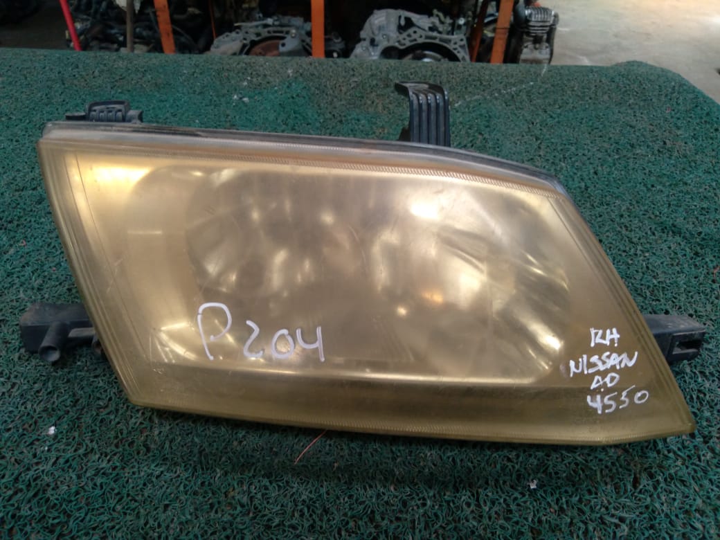 Farol AD-WINGROAD 2004 RH