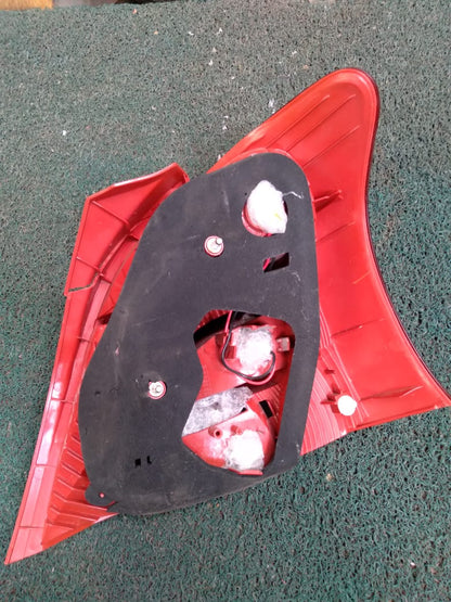Stop Vitz 2006 LH