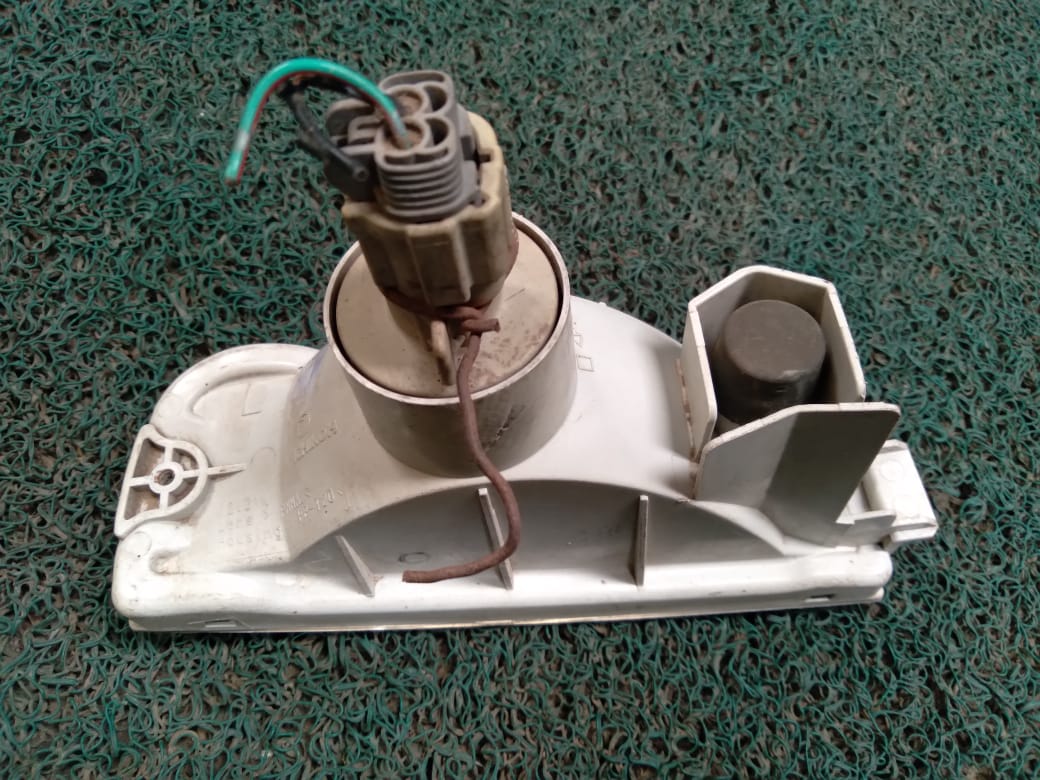 Guiñador Subaru Pleo LH