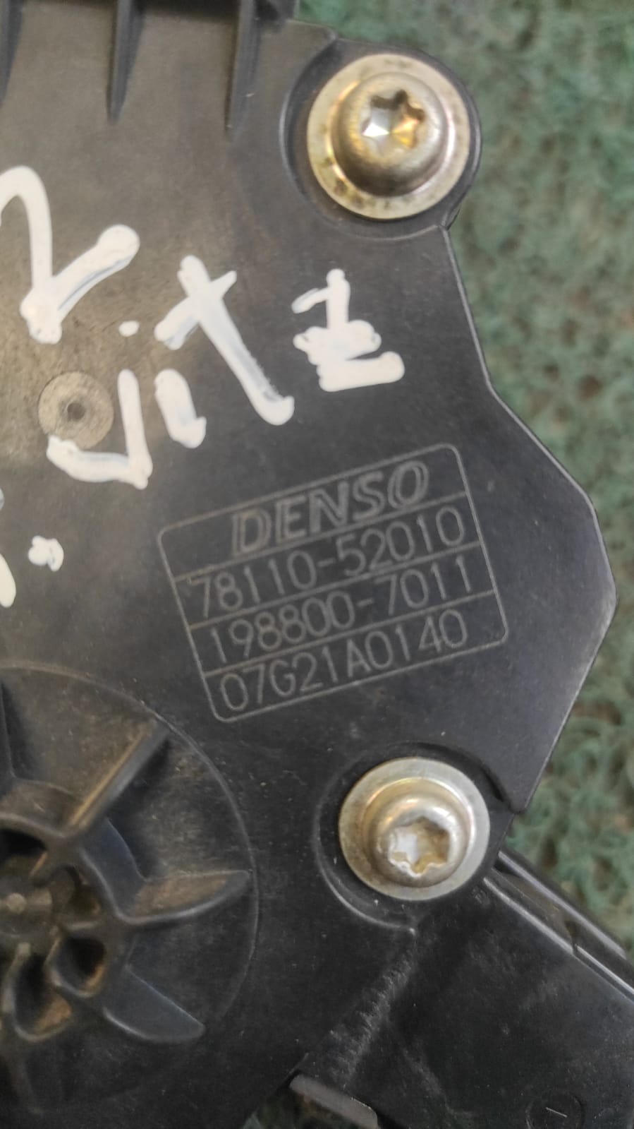Pedal de aceleracion Toyota Vitz-Yaris