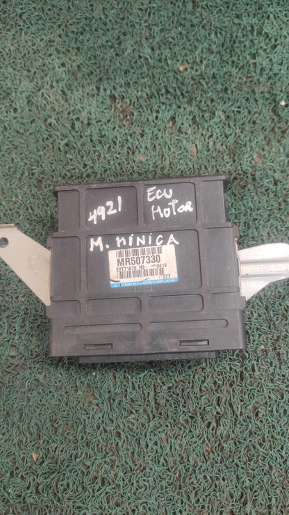 Cerebro motor Mitsubishi Minica