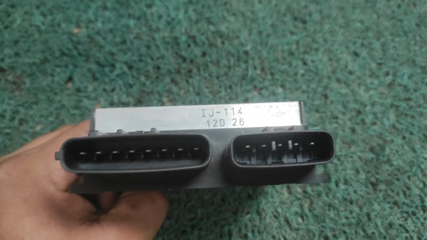 Modulo de inyección Toyota Avensis