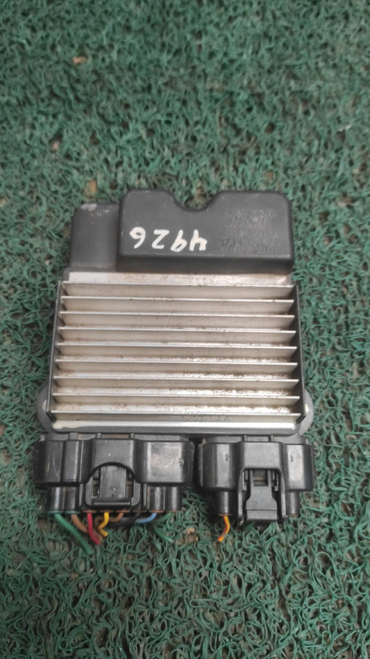 Modulo de inyección Toyota Avensis