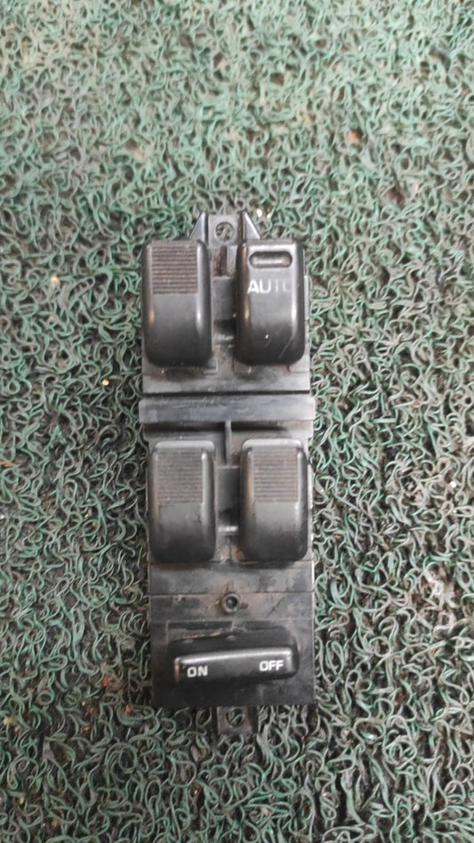 Mando levanta vidrios Daihatsu Max - Mira