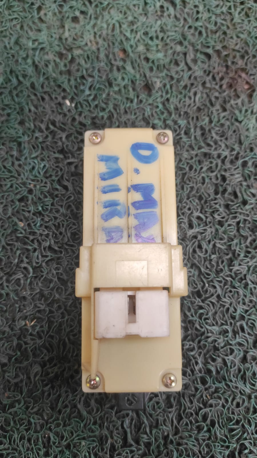 Mando levanta vidrios Daihatsu Max - Mira