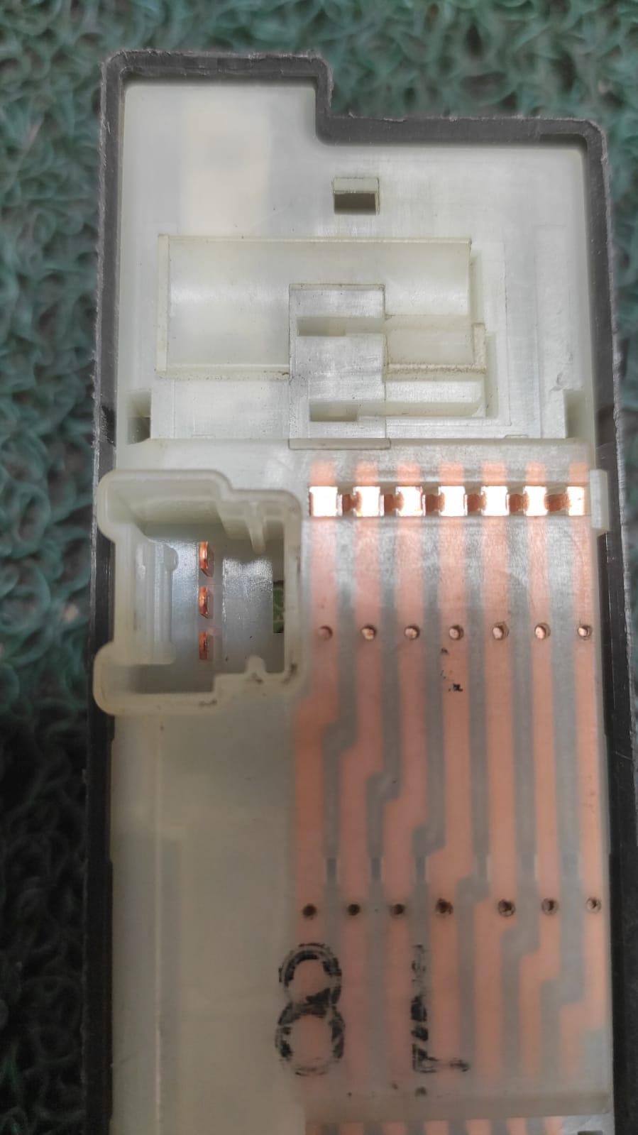 Mando levanta vidrios Nissan x-trail 06