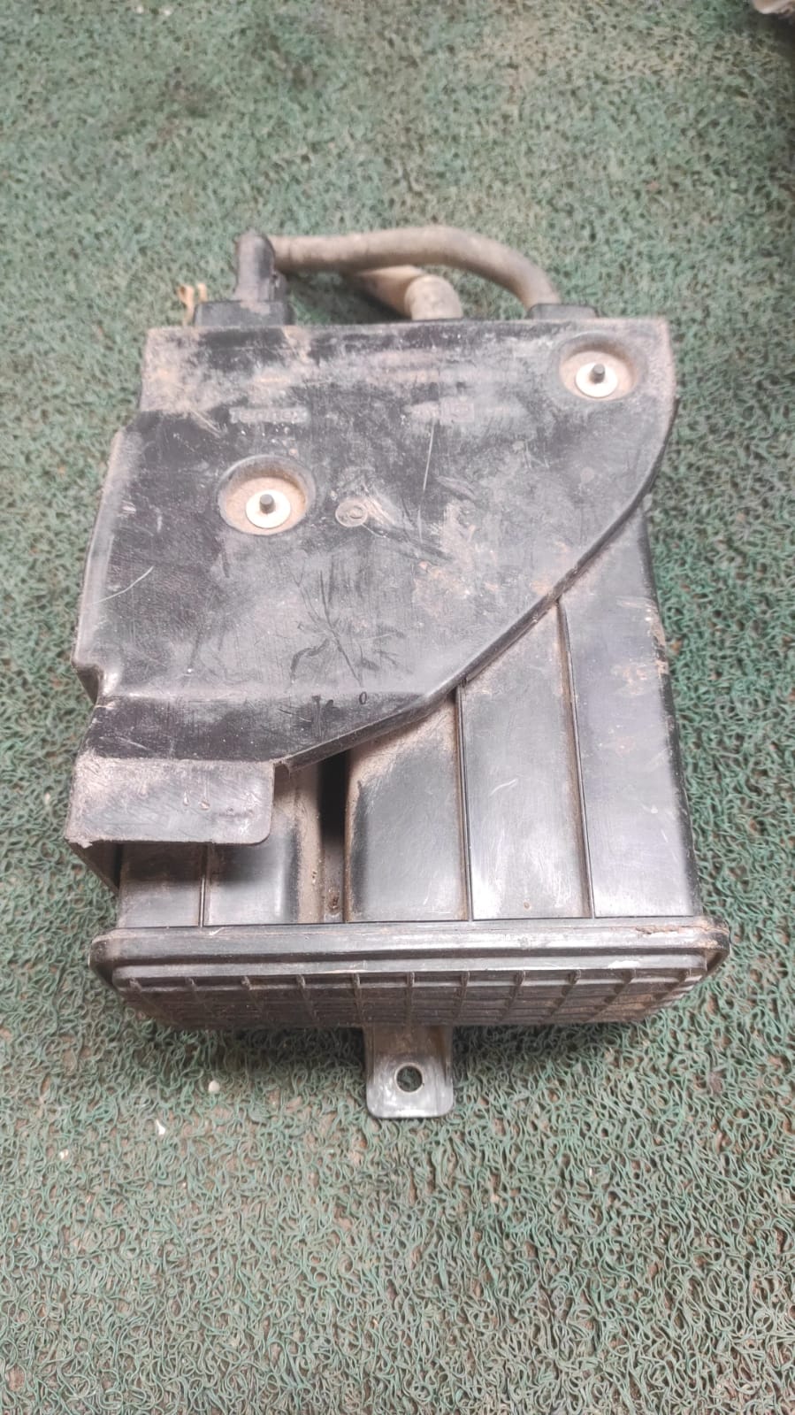 Cannister Nissan 350z