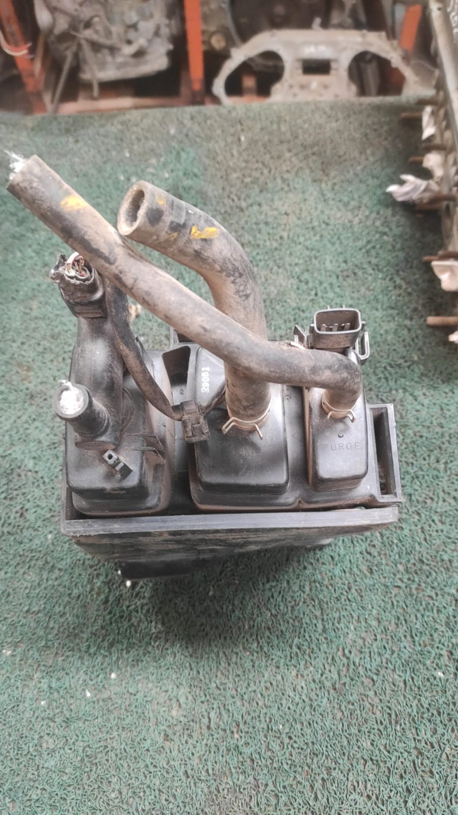 Cannister Nissan 350z