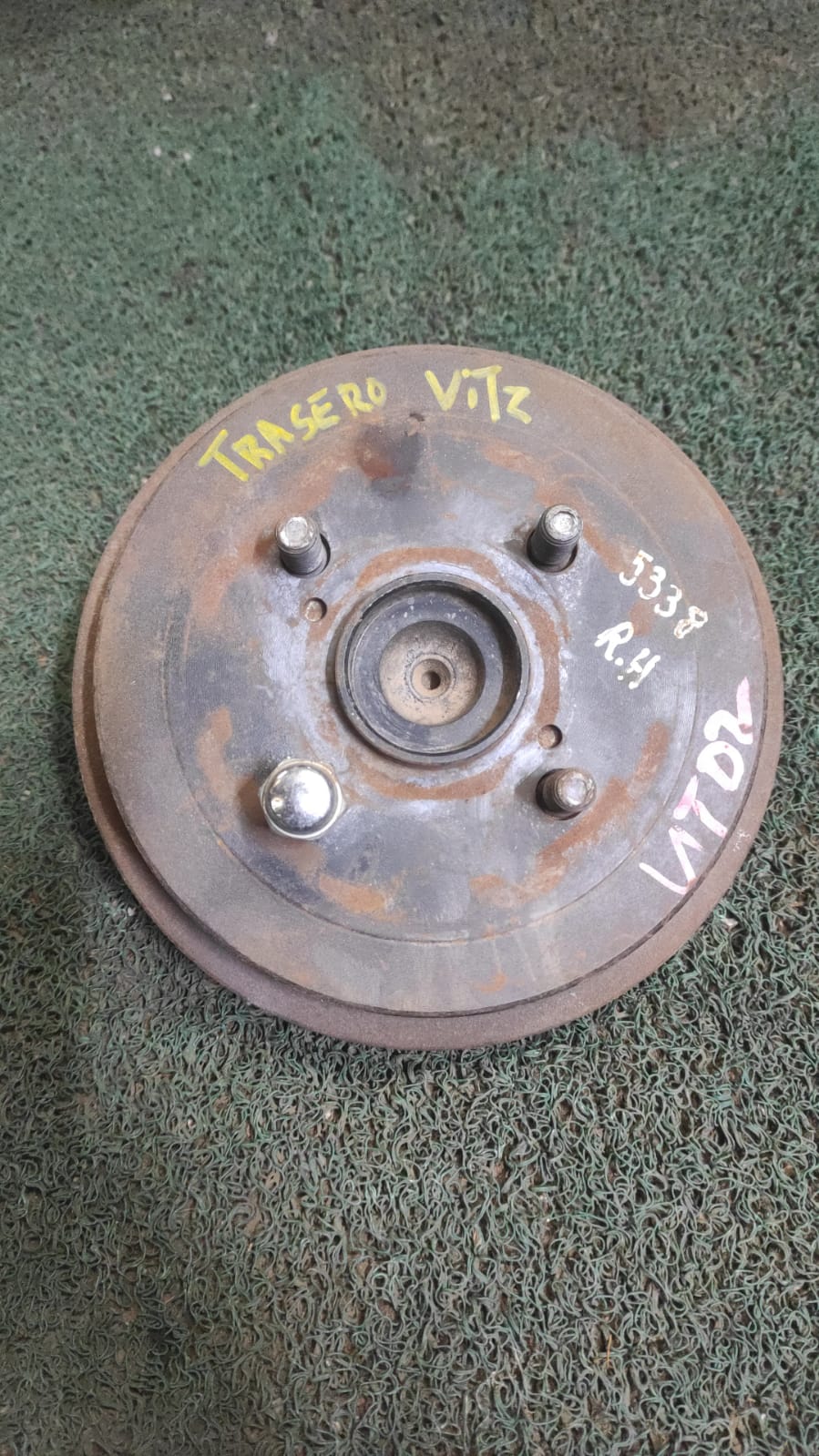 Macero Trasero RH Toyota Vitz 2002