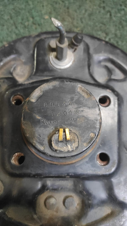 Macero Trasero RH Toyota Vitz 2002