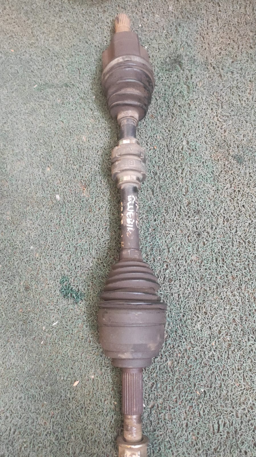 Palier Delantero LH Nissan Bluebird MR20