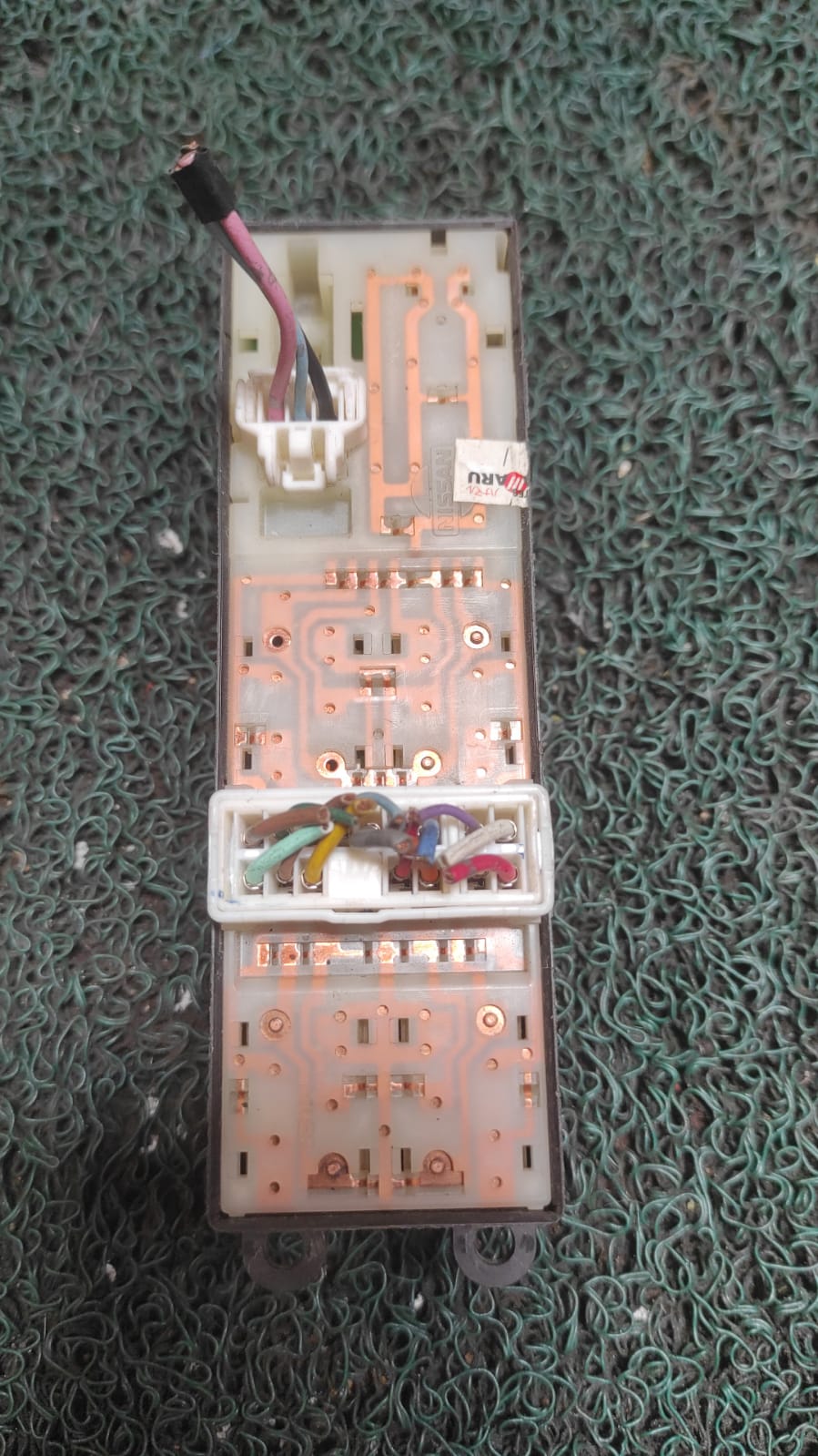 Mando levanta vidrios Nissan note