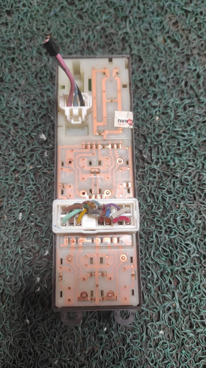 Mando levanta vidrios Nissan note