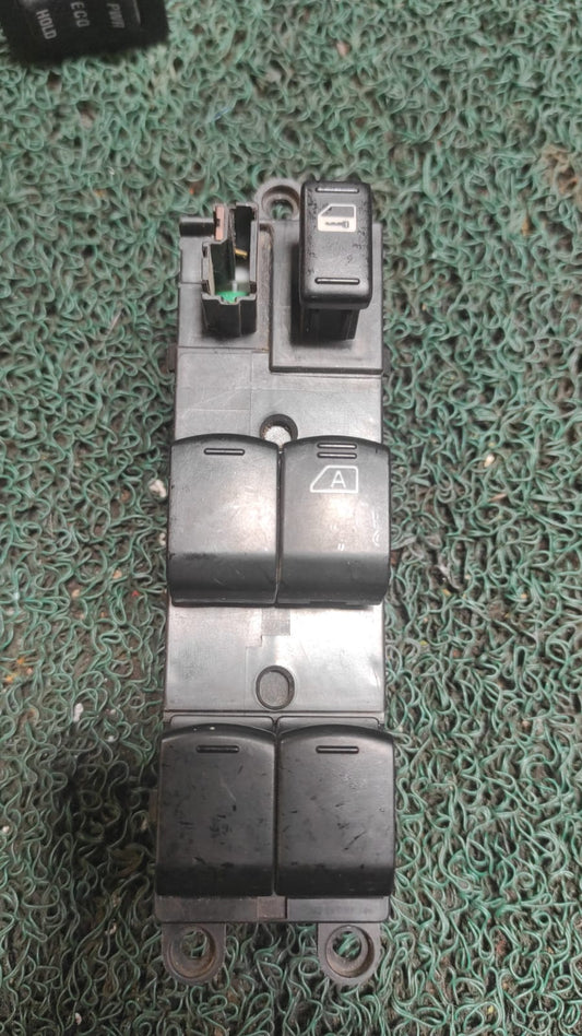 Mando levanta vidrios Nissan note