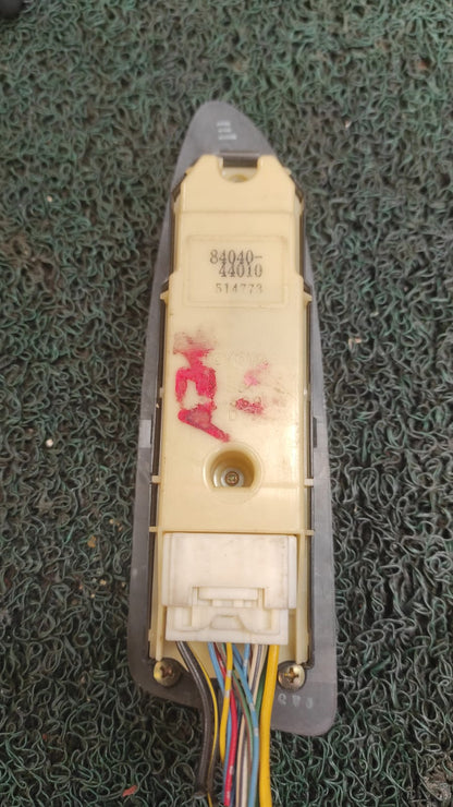 Mando levanta vidrios y bloqueo de puertas Toyota Noah -Voxy azr 60 2004