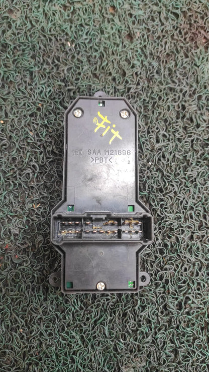 Mando levanta vidrios Honda Fit - Jazz