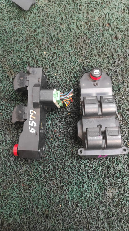 Mando levanta vidrios Honda Fit - Jazz