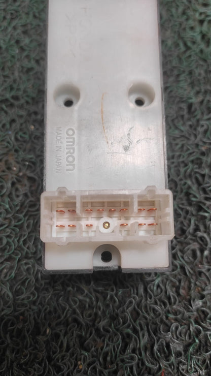 Mando levanta vidrios honda Hr-v