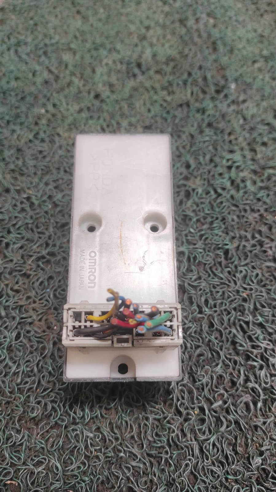 Mando levanta vidrios honda Hr-v