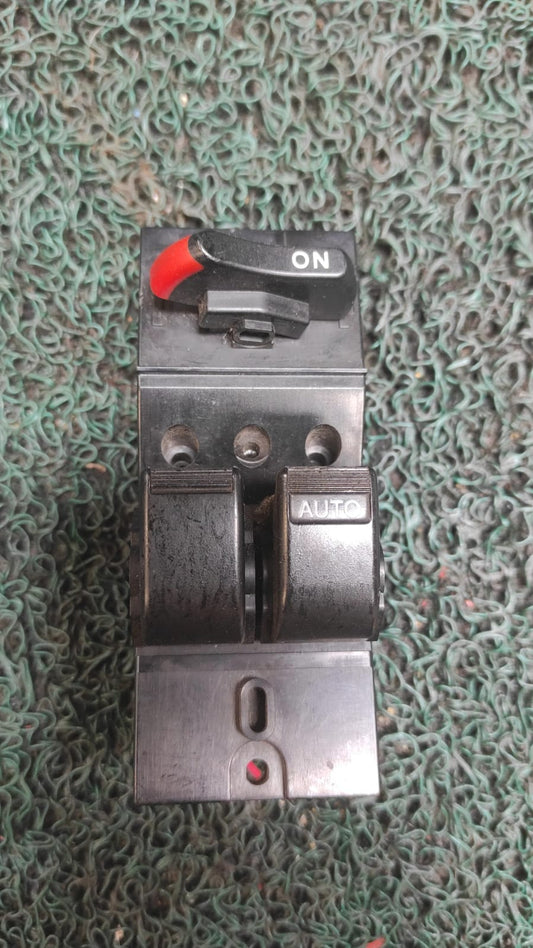 Mando levanta vidrios honda Hr-v