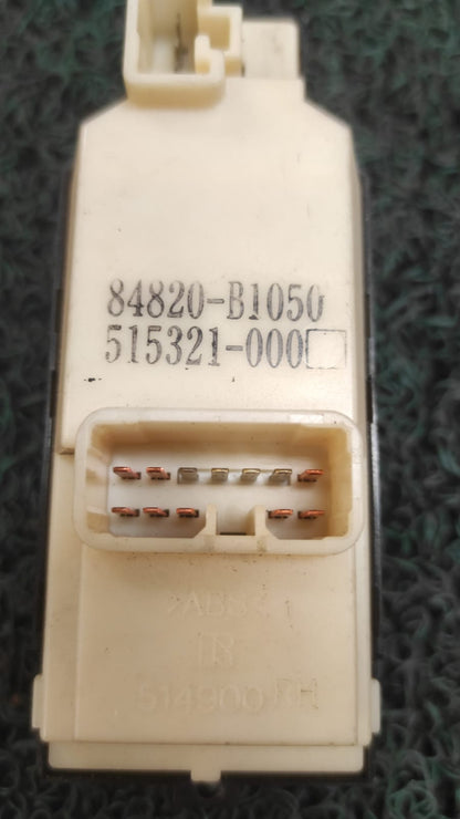 Mando levanta vidrios y bloqueo de puertas Toyota BB