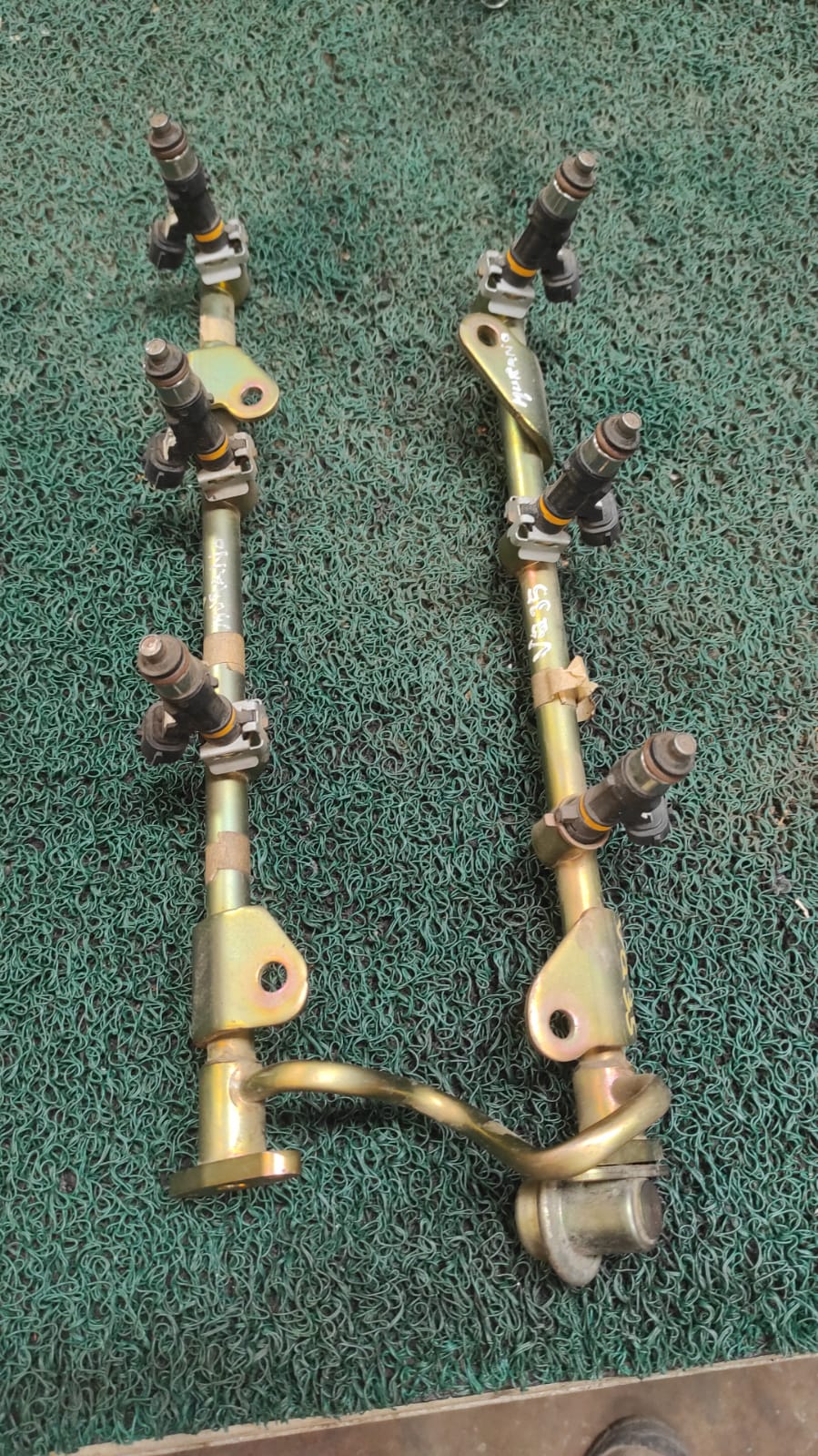 Inyectores + rieles Nissan murano VQ 35