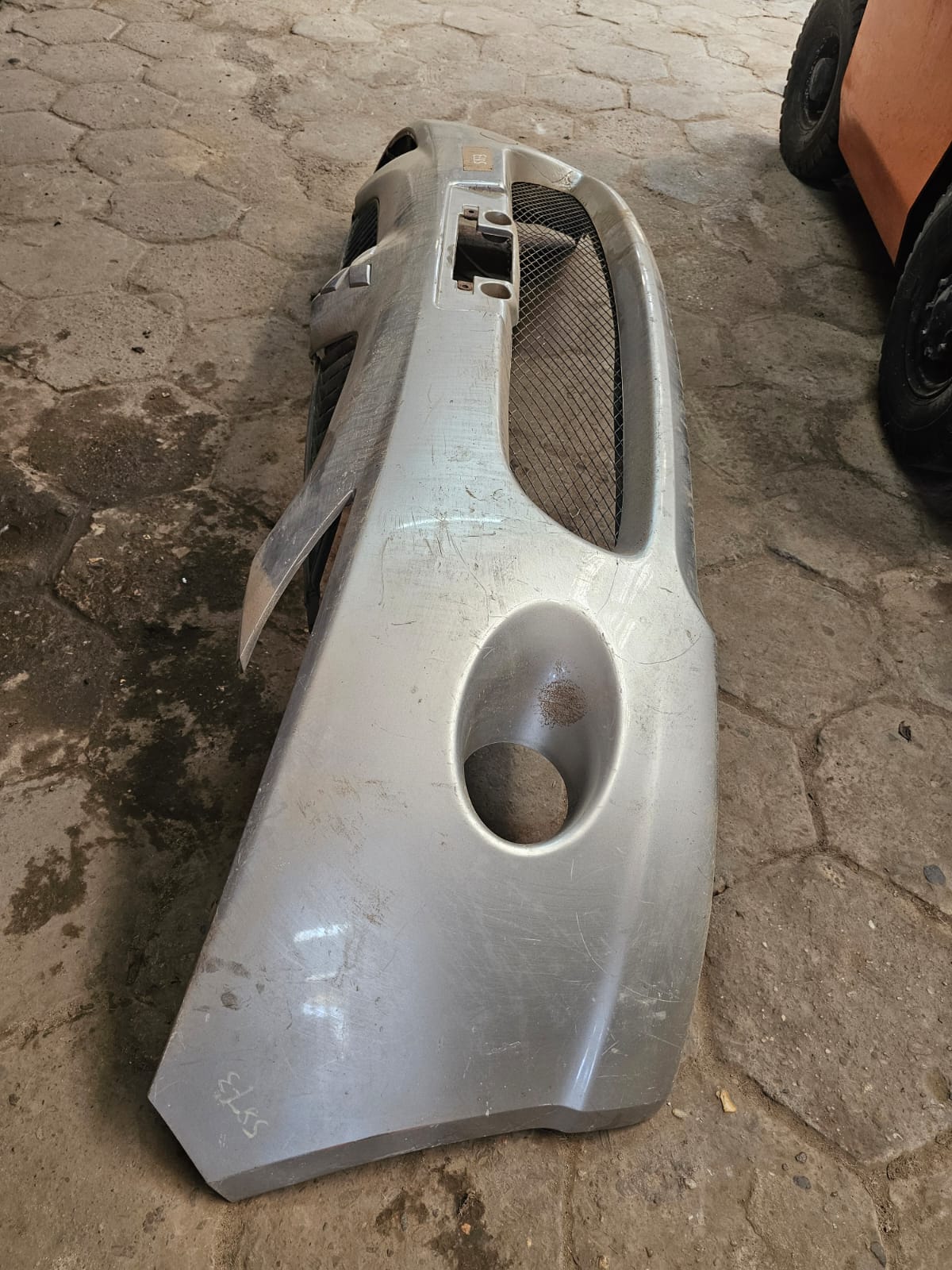 Parachoque Delantero Mitsubishi Grandis