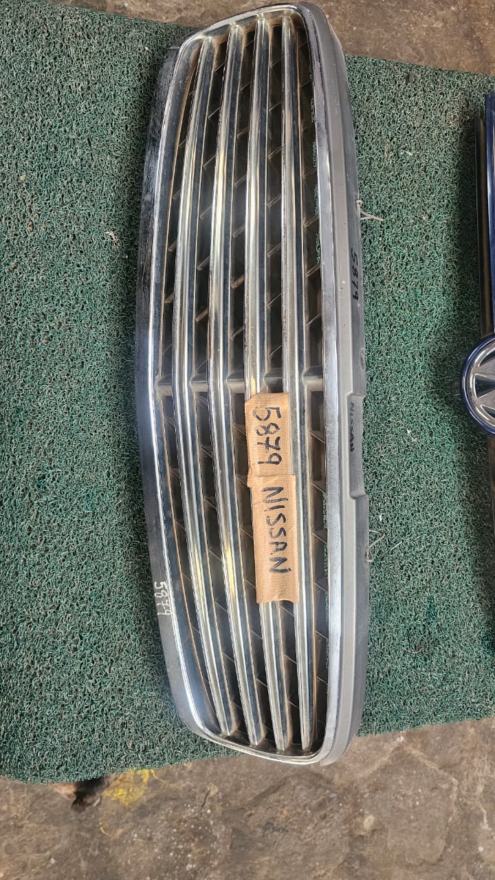 Mascara Nissan desconocido