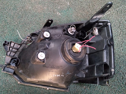 Farol Voxy 2004 RH