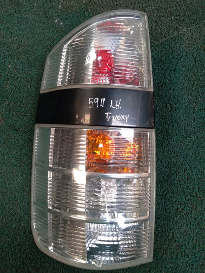 Stop Voxy 2004 LH