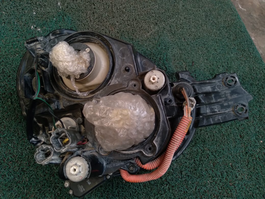 Farol Impreza 2001 LH
