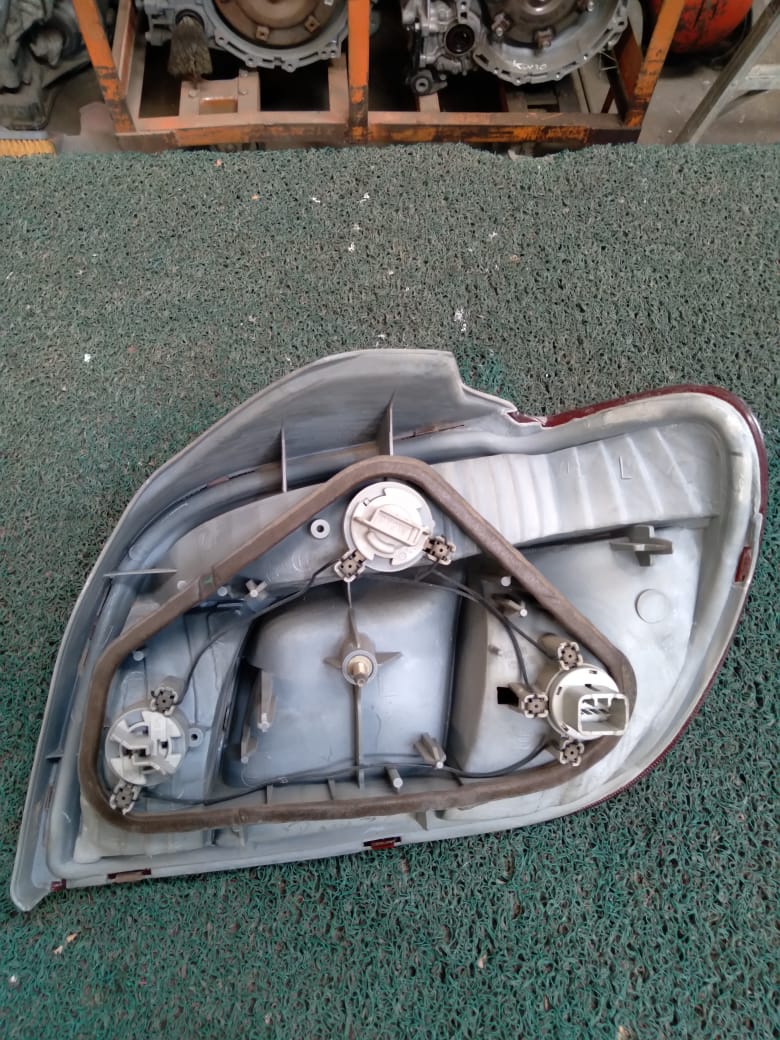 Stop Vitz 1999 LH