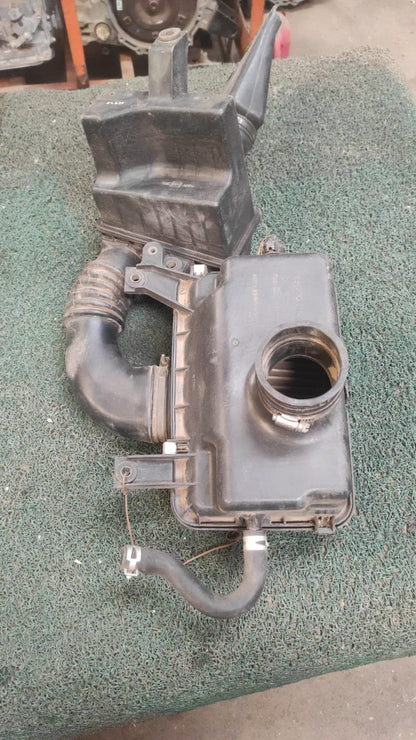 Caja de filtro de aire Suzuki