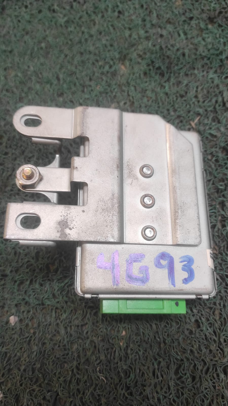 Cerebro controlador de aceleración Mitsubishi Pajero Io - Galant 1996 4g93