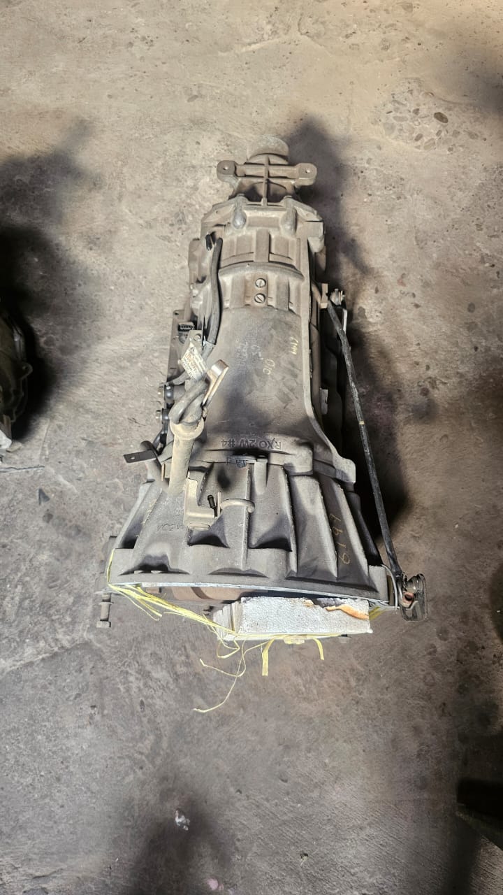Caja motor VQ35 350z