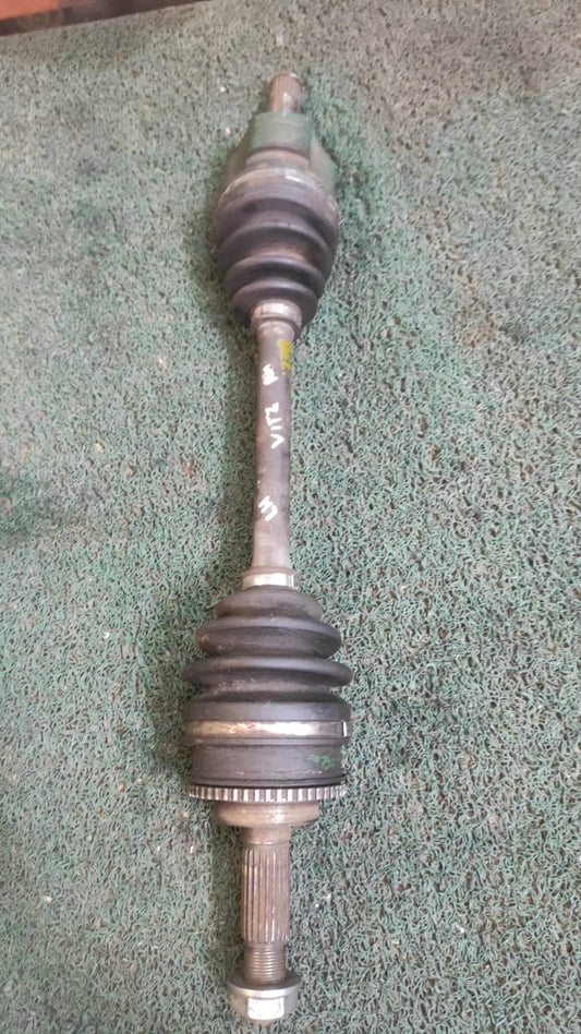 Palier Delantero LH Toyota Vitz