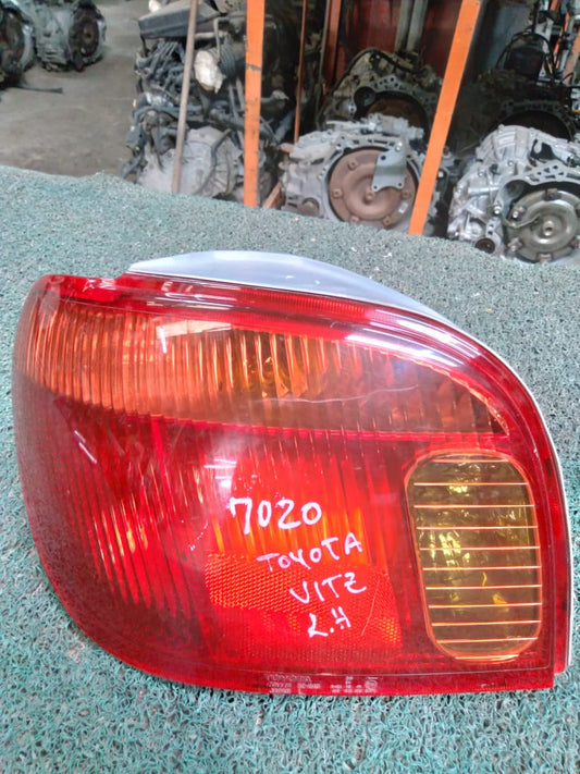Stop Vitz 2004 LH