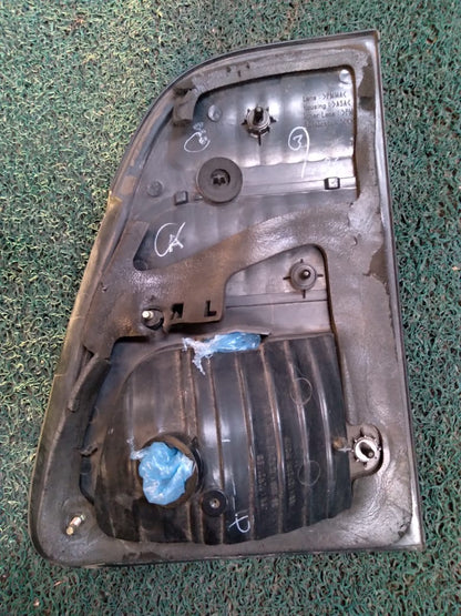 Stop/Embellecedor Land Cruiser 1998 LH