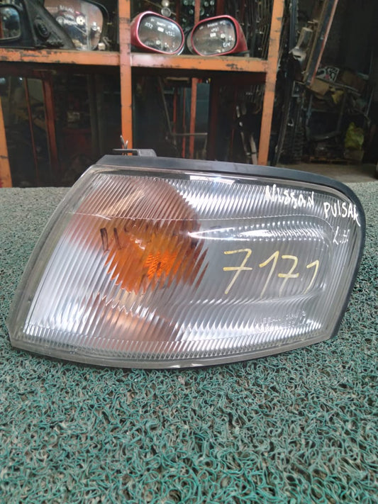 Guiñador Nissan Pulsar 1995 LH junk