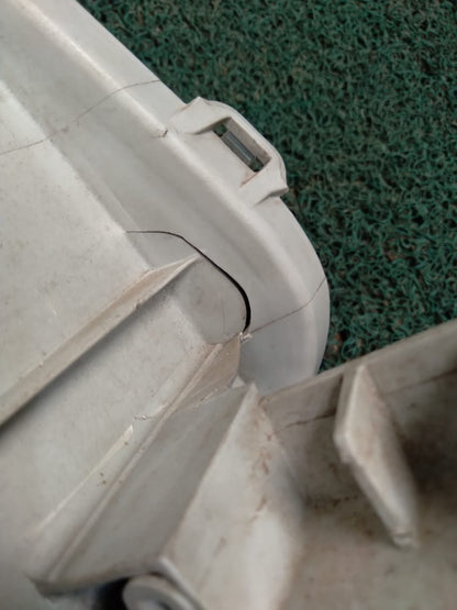 Farol Fielder-Axio 2007 LH