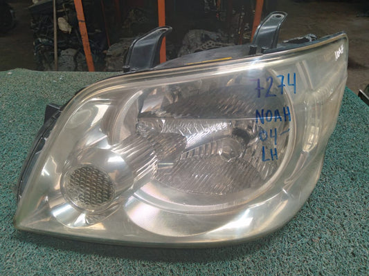 Farol Noah 2004 LH
