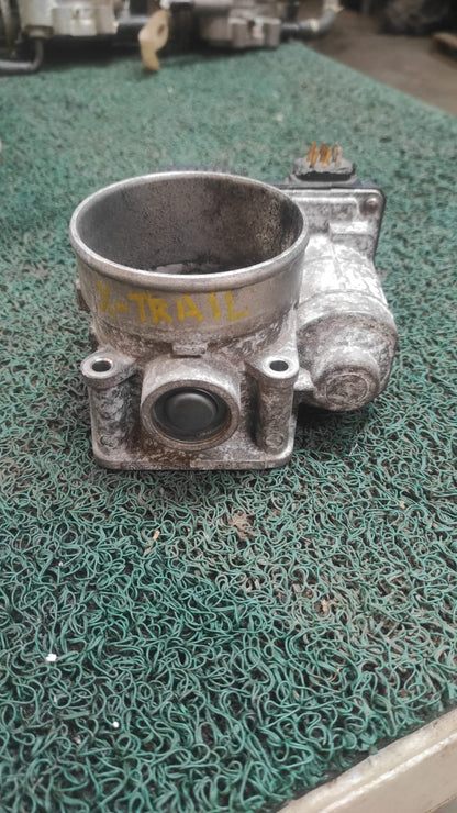 Garganta o cuerpo de aceleración Nissan x-trail QR20