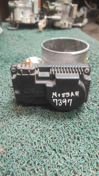 Garganta o cuerpo de aceleración Nissan x-trail QR20