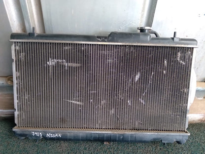 Radiador de agua Nissan