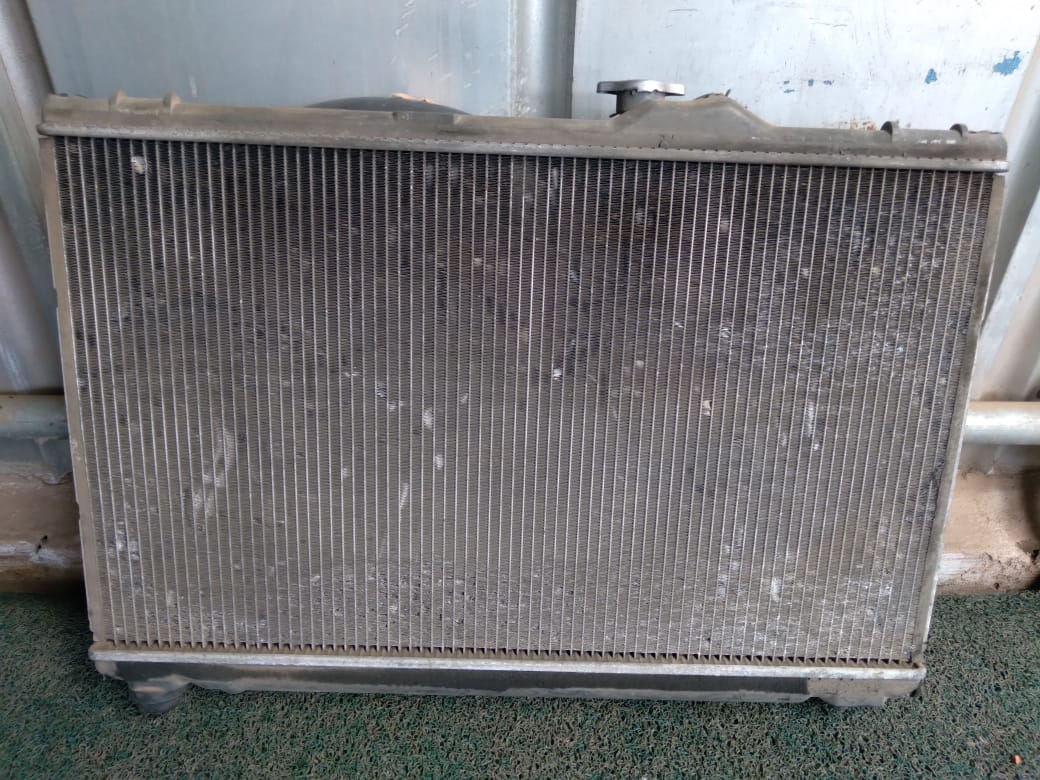 Radiador de agua Toyota Crown 2JZ-Ge