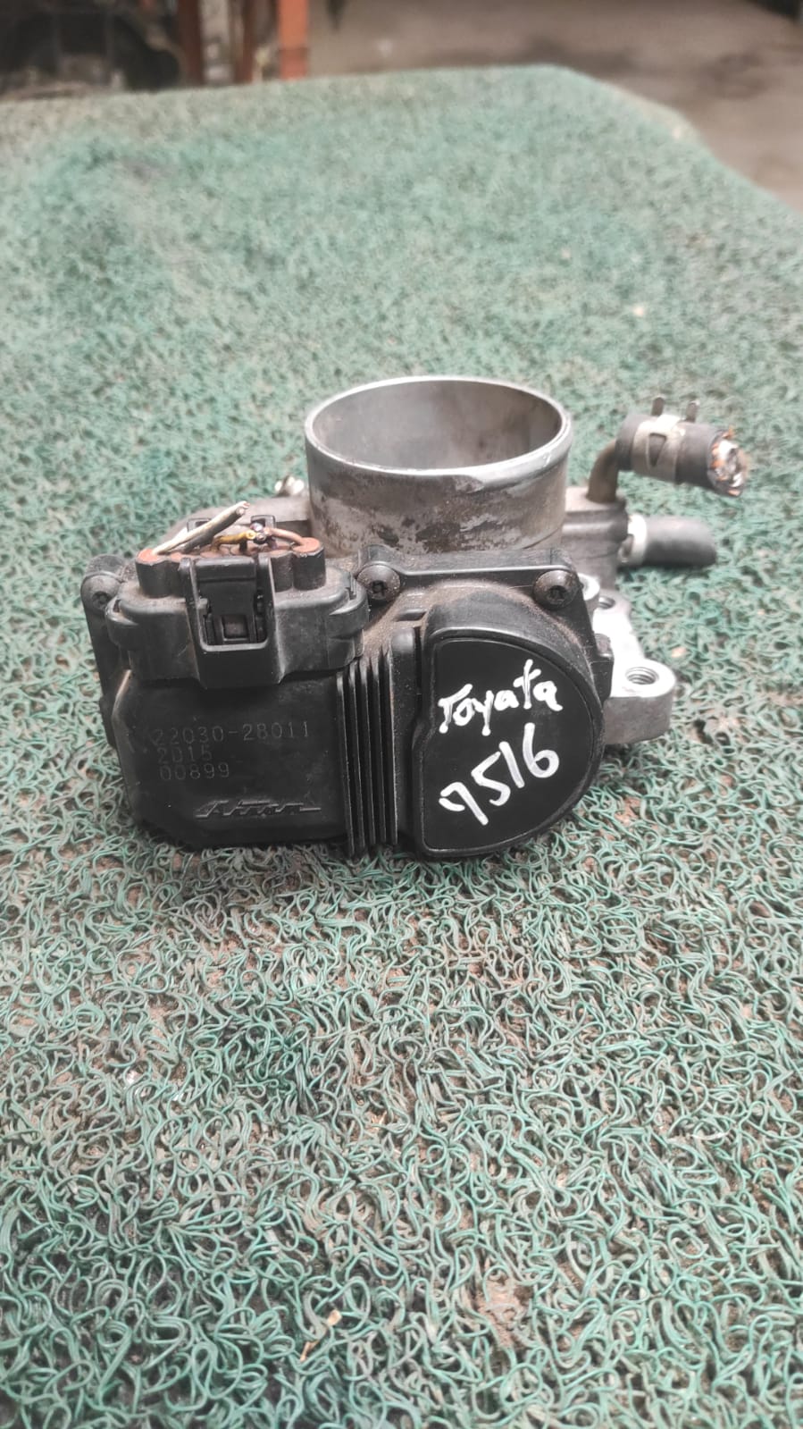 Garganta o cuerpo de aceleración Toyota rav-4... 1AZ...cod 7516
