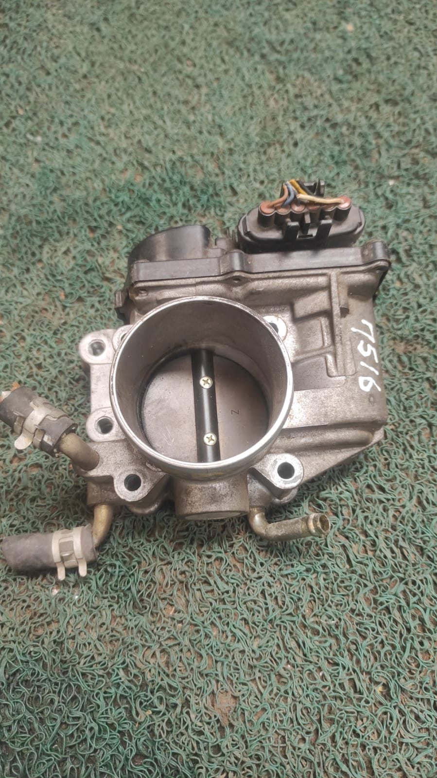 Garganta o cuerpo de aceleración Toyota rav-4... 1AZ...cod 7516