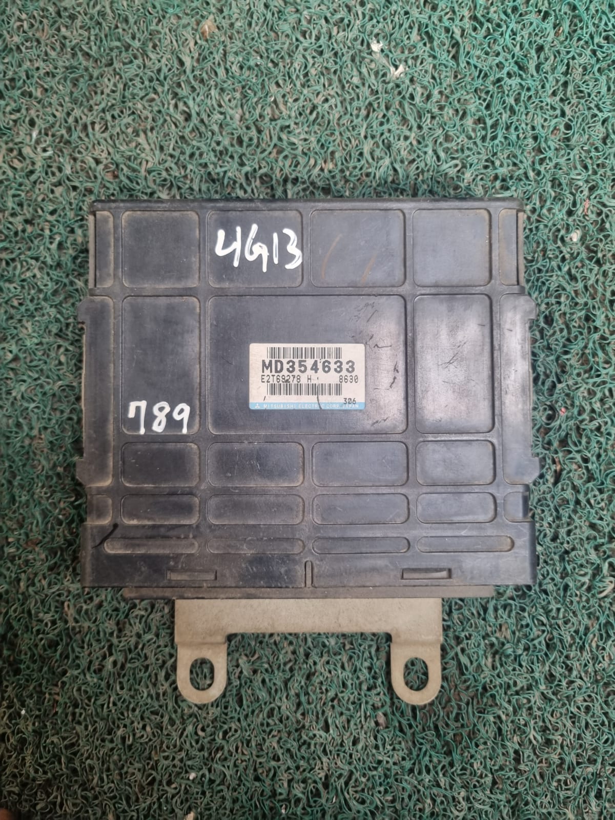 Cerebro 4G13 MD354633
