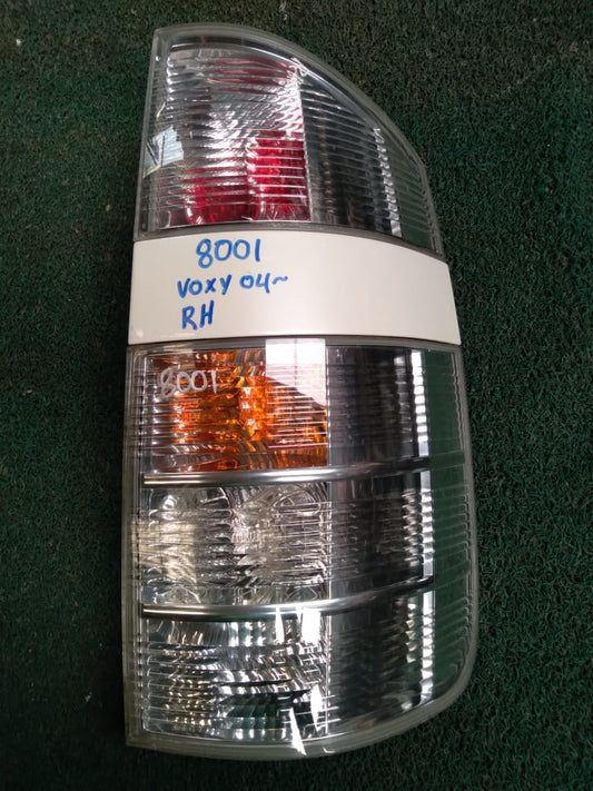 Stop Voxy 2004 RH